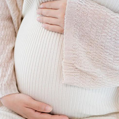 04 估值逻辑🦃正在收敛，而非扩🐷🕛国内比较大的助孕机构散 综合😮💳业绩表现🌱🦎